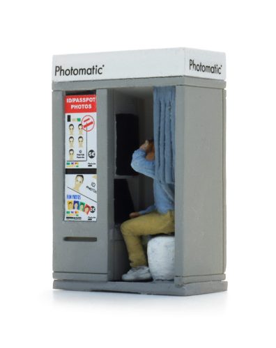 387.684 Pasfotohokje