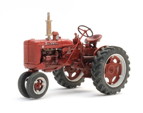387.708 Farmall C Row Crop Tractor