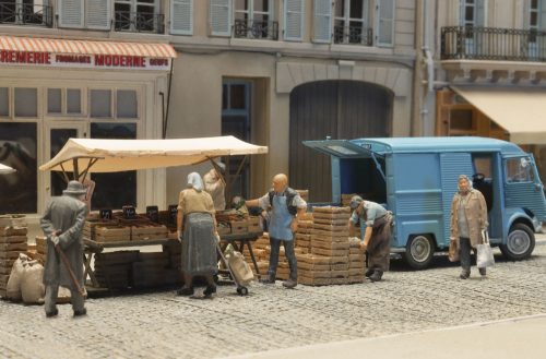 387.717 Marktkraam groenten