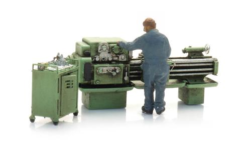 312.049 Draaibank met figuur TT