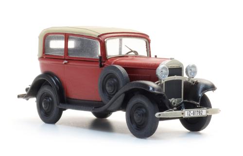 387.643 Opel 1,2l rood_kap_omhoog