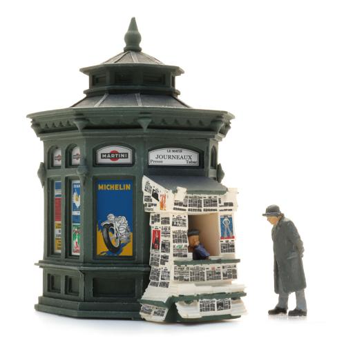 387.677 Franse krantenkiosk