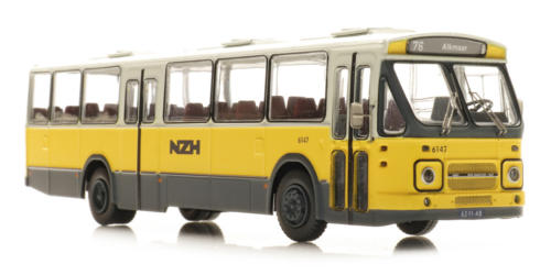 487.070.12 Streekbus MB200 NZH 6147 DAF klein Middenuitstap