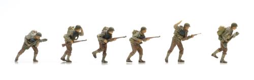 5720015 US Infantry storming beach