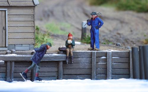 5870125 Boterham met pindakaas scene