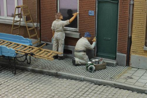 5870136 Huisschilders scene