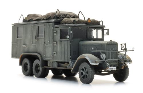 6870506 WM Henschel33 D1 Kfz72 Radio grau